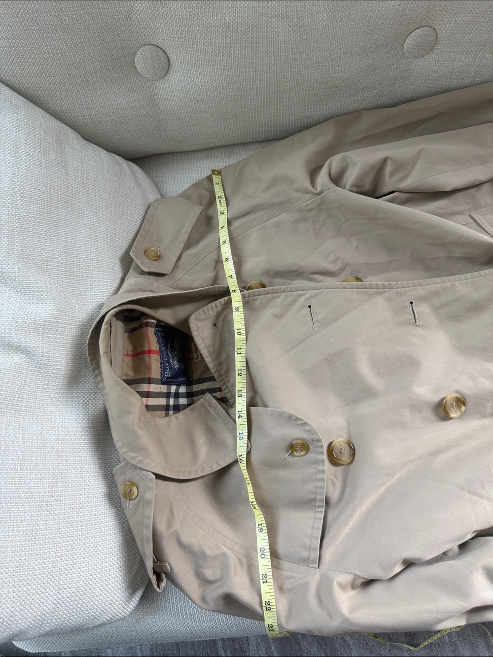 Vintage Burberrys Trench Coat - Picture 8 of 11